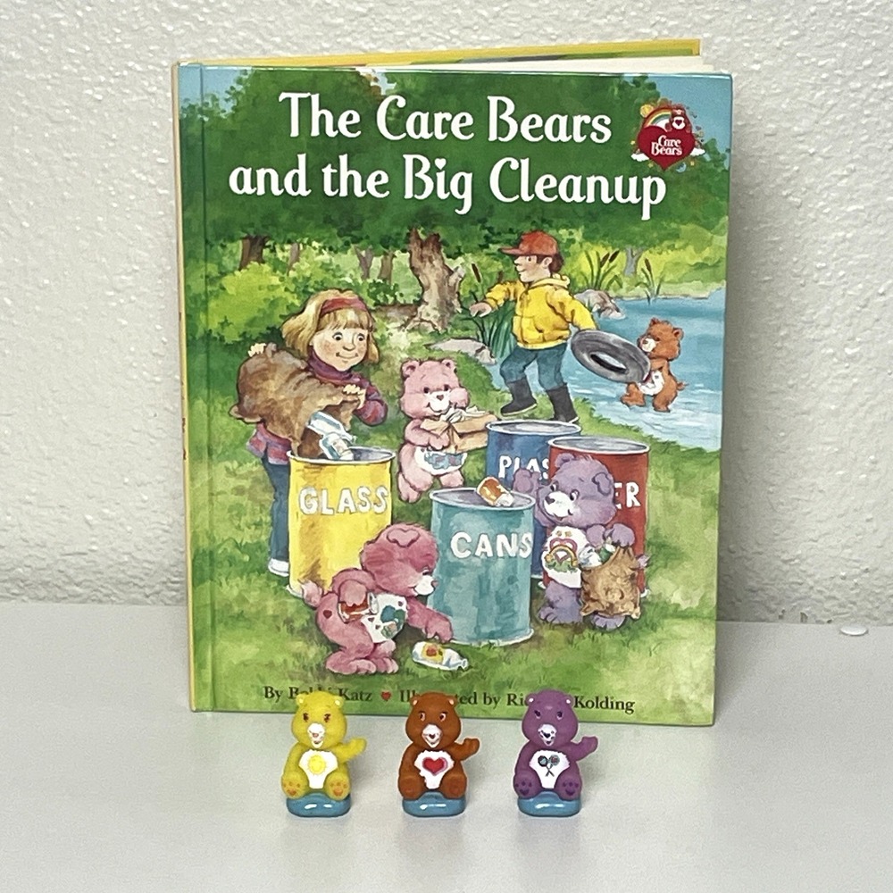 VTG 1991 Care Bears and the Big Cleanup Hardcover Book + 3 Figures Random House